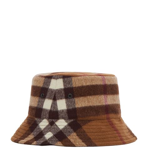 burberry flatcap|burberry check wool bucket hat.